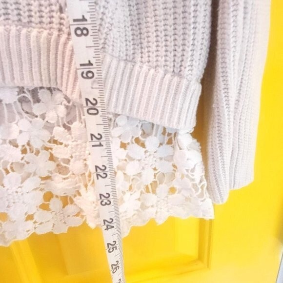 INC Ladies Sweater with Lace - Picture 9 of 12
